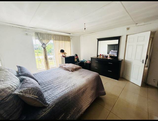 3 BEDROOM HOUSE TO LET IN BEDWORTH PARK